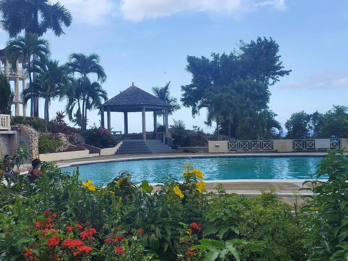“The View”@Sky Castles, Columbus Heights, Ocho Rios Apartment