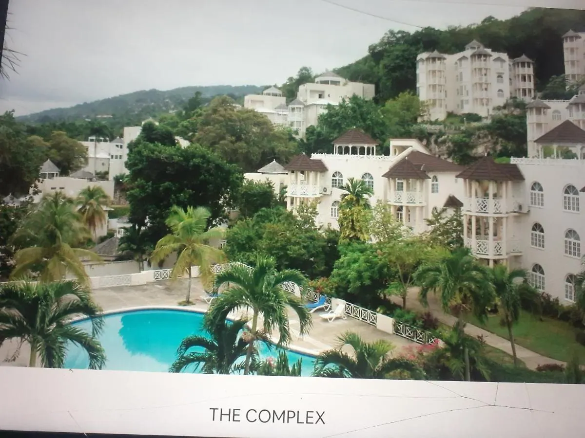 “The View”@Sky Castles, Columbus Heights, Ocho Rios Apartment
