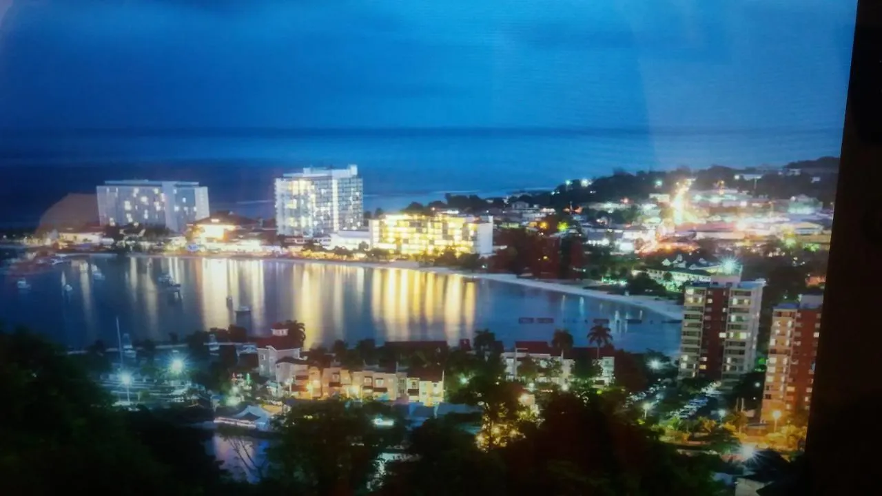 “The View”@Sky Castles, Columbus Heights, Ocho Rios Apartment Jamaica