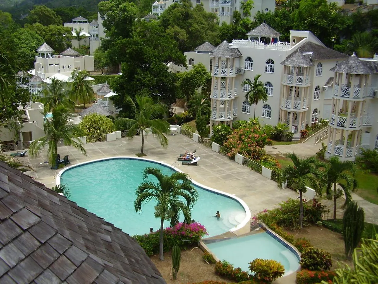 “The View”@Sky Castles, Columbus Heights, Ocho Rios Apartment